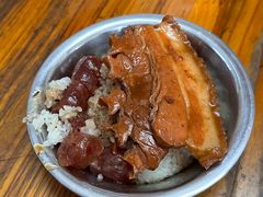 -梁阿婆廿年老牌扣肉糯米饭