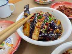 -老三样·美食研究中心(世贸路店)