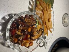 -一叶一世界•素食餐厅(环球中心店)