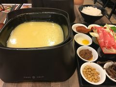 -阿香米线(大唐西市大润发店)