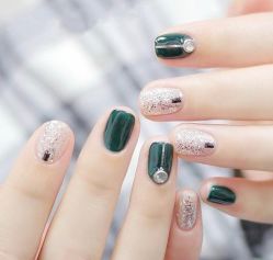 -Pink You美甲美睫纹绣定制中心