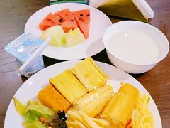 -AI住未来酒店(西安钟鼓楼五路口地铁站店)