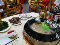 生蚝-濠轩阁特色生蚝火锅(水湾路店)