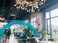 -荣耀.西式融合餐厅(留云湖店)