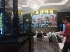 -万龙洲海鲜(大兴绿地缤纷城店)