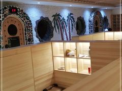 -碧中海汤泉汗蒸酒店