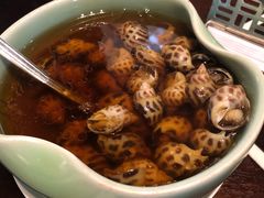 古越陈酿煮花螺-杭州西子湖四季酒店·金沙厅