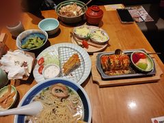 -一心创作料理屋(经开万达店)