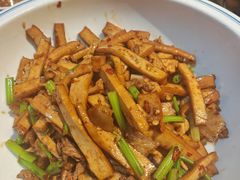 -湖南老灶台·生态农业餐饮(龙胜店)