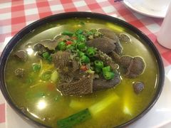 -鲁班小馆(政四街店)