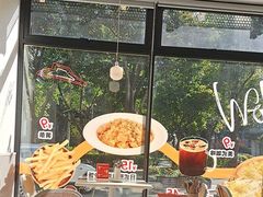 -必胜客(WOW西丽店)