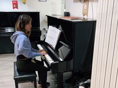 -梅纳·钢琴声乐架子鼓Mena Music(双井店)