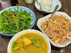 -家利美食店