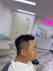 -米娜护肤造型