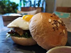 -HIGH FIVE哈福手工汉堡(桂林路店)