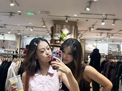 -宝龙城(杭州滨江店)