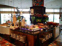 -松咖啡自助餐厅·松北香格里拉