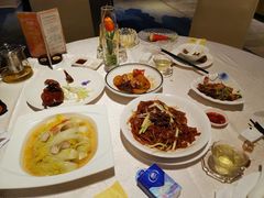 -荣粤酒家·融合粤菜·海鲜火锅