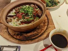 港式腊味煲仔饭-博多新记·粤菜(复兴店)