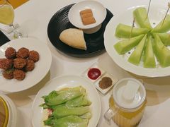-贝勒爷·酥不腻烤鸭