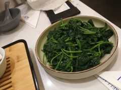 蒜泥地瓜叶-鹿港小镇(黄金店)