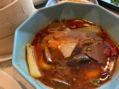 小碗冒肥肠-扬州香格里拉·香宫中餐厅