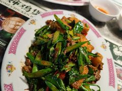-禄婶鸡煲·打边炉