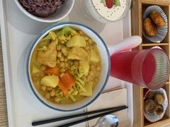 -轻蔬不用等·素食(江苏路店)