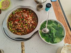 -自贡鲜锅兔(文汇路店)