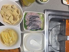 -海底捞火锅(旭辉MALL店)