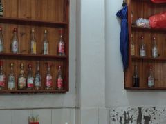 -容里煲仔饭(利丰北路店)