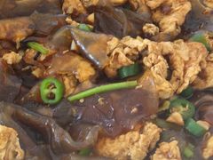 鹅蛋炒粉皮-雪湖煜辰鱼头老店(雪野湖店)