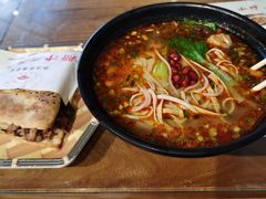 -元志初腊汁肉夹馍(钟楼粉巷店)