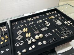 -乐蓬马歇百货公司(Rive Gauche)