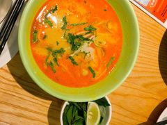 酸辣海鲜汤河粉-米纸越南小馆(金鹰世界店)