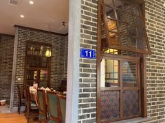 -东口码头·烧鸽子·鱼头泡饼·地方菜(金鹰悦城店)