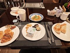-西安皇冠假日酒店·朱雀咖啡厅