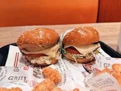 -The Habit Burger Grill 哈比特汉堡(爱琴海店)