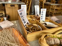 -阿婆情腊排骨火锅(金虹路店)