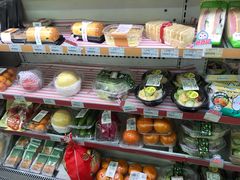 -全家便利店(东直门店)