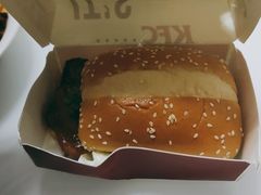 -肯德基(春申店)