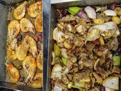 -老东镇啤酒屋海鲜加工·蒸汽海鲜·海鲜烧烤(台东店)