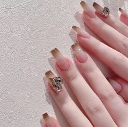 -LILY NAILS美甲美睫