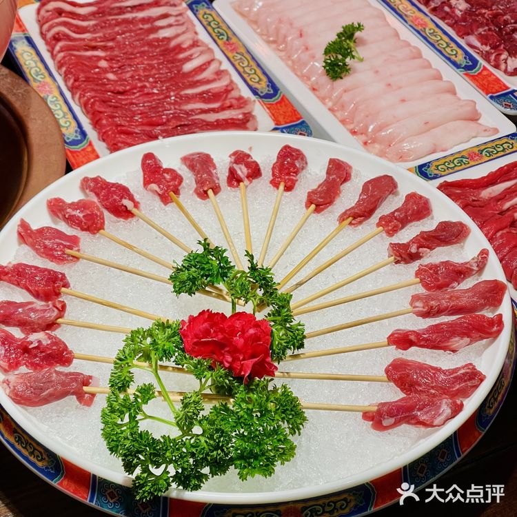 来京悦南门感受正宗的老北京铜锅涮肉