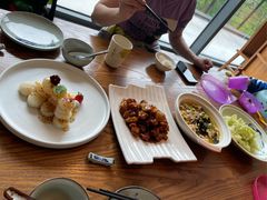 -芳草地度假酒店·野炉中餐厅