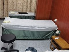 -国医整脊馆(武夷路店)