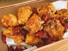 吃得慢就没的鸡翅中-苦尽酒馆·川菜(鼓楼店)