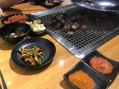 -肉甲韩国木炭烤肉(新壹街1店)