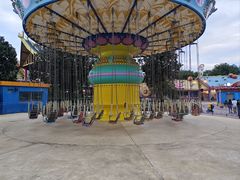 -七彩云南欢乐世界