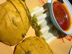 虾酱饼子-旺角小渔村(二马路店)